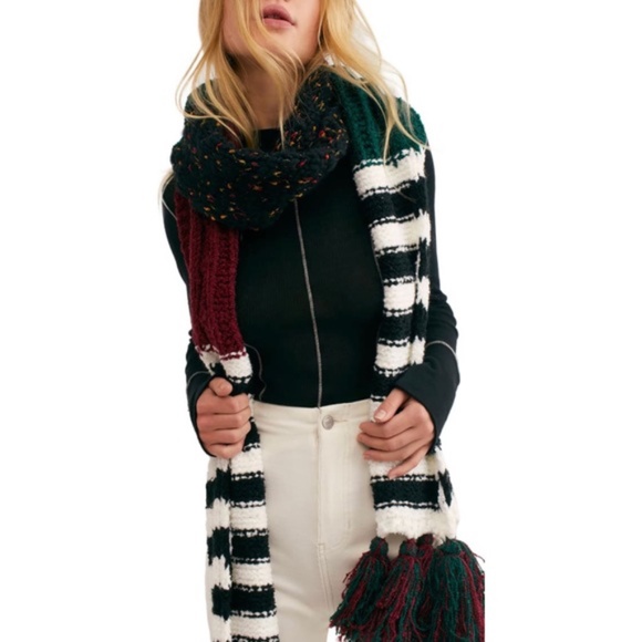 ⚡HOTPICK!! Free People Nova Tassel Scarf - Picture 6 of 6